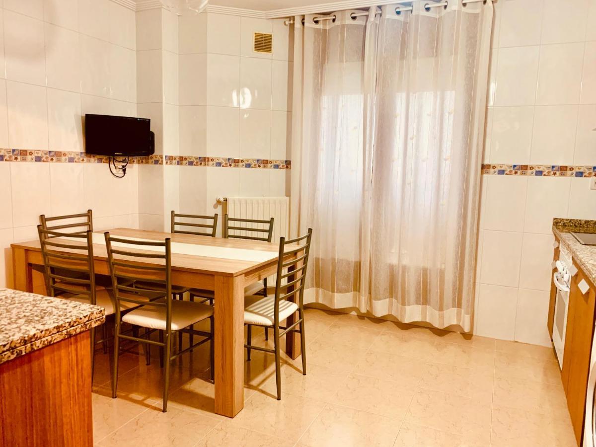 Apartmán Alfaraz Avilés Exteriér fotografie
