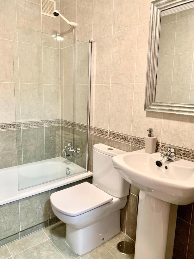 Apartmán Alfaraz Avilés Exteriér fotografie